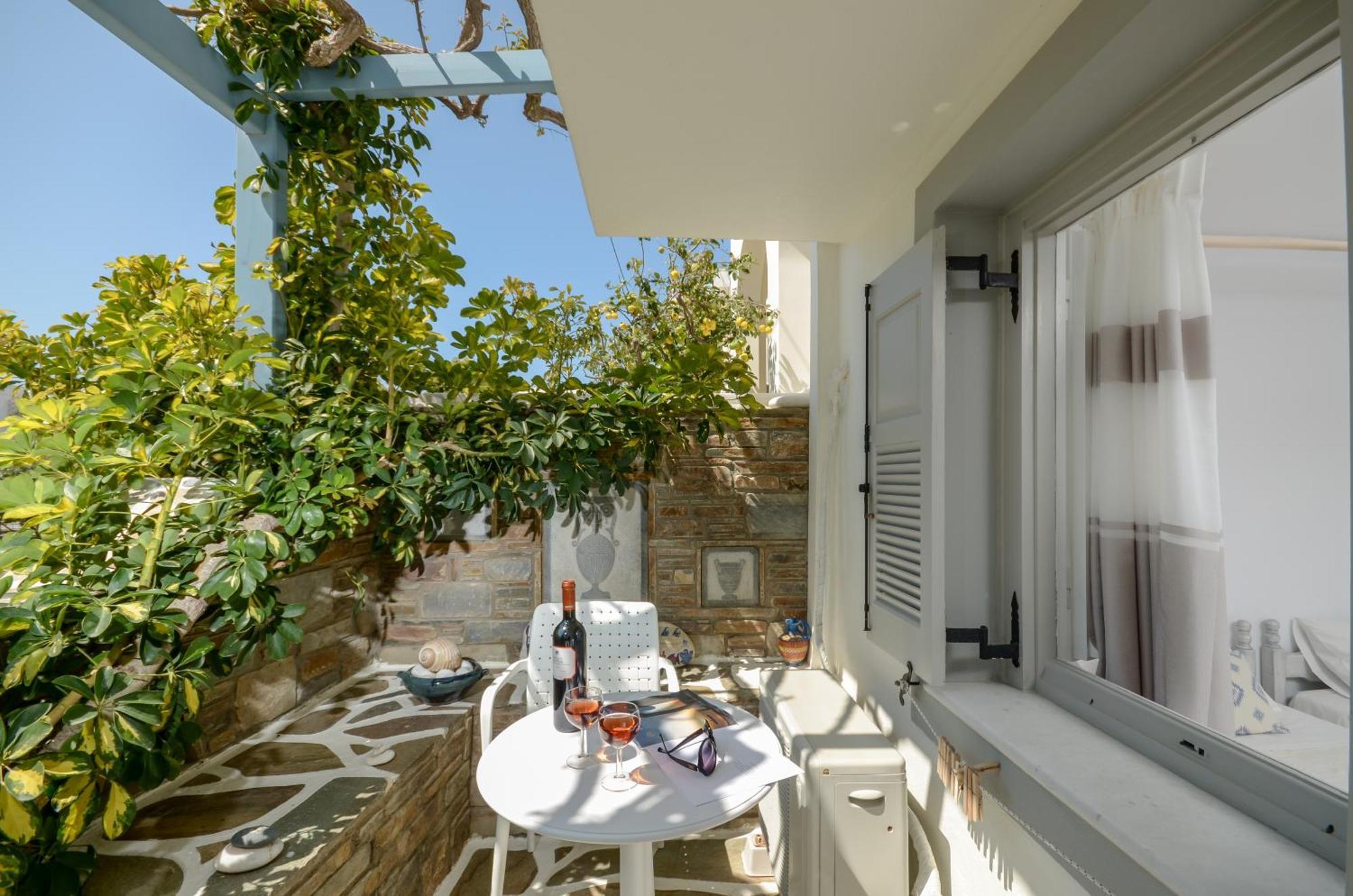 Sofi Pension Naxos City Exterior foto